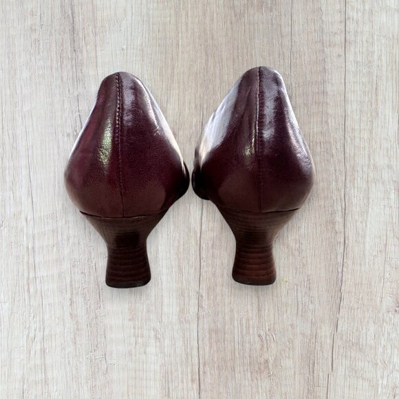 NEW Naya Daria Button Pump Brown Leather Stacked Wood Heel Slip On Shoe 8.5 Wide - Picture 5 of 8